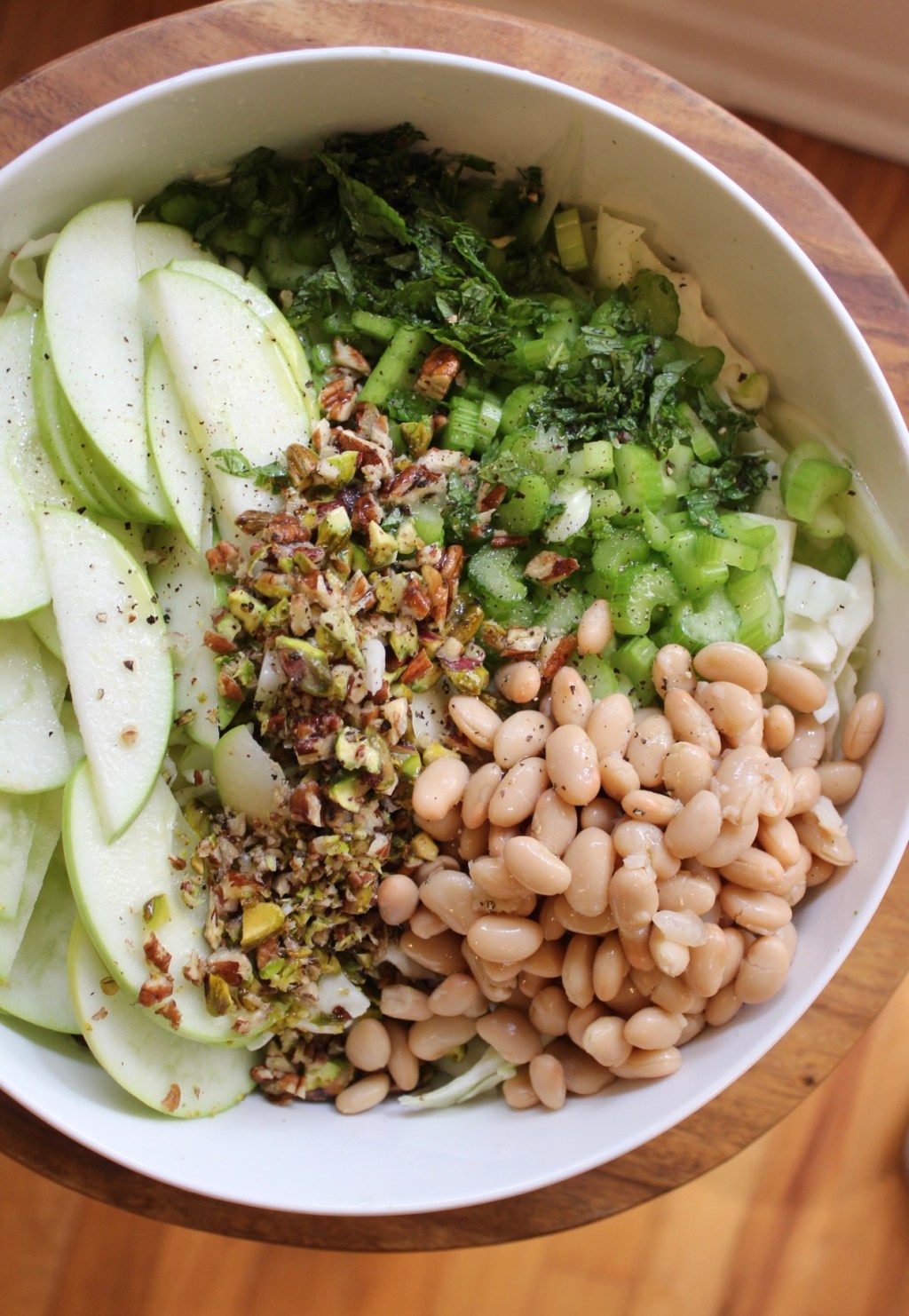 Fennel White Bean Salad with Pistachios, Green Apple, and&nbsp;Mint