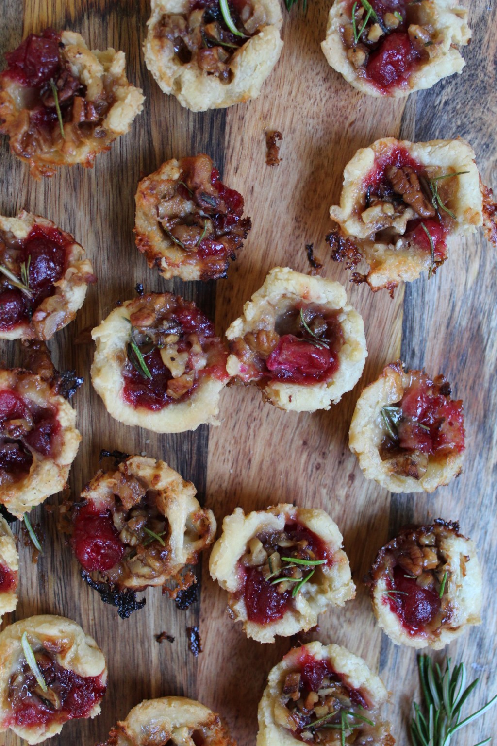 Mini Gluten-Free Cranberry Brie&nbsp;Bites